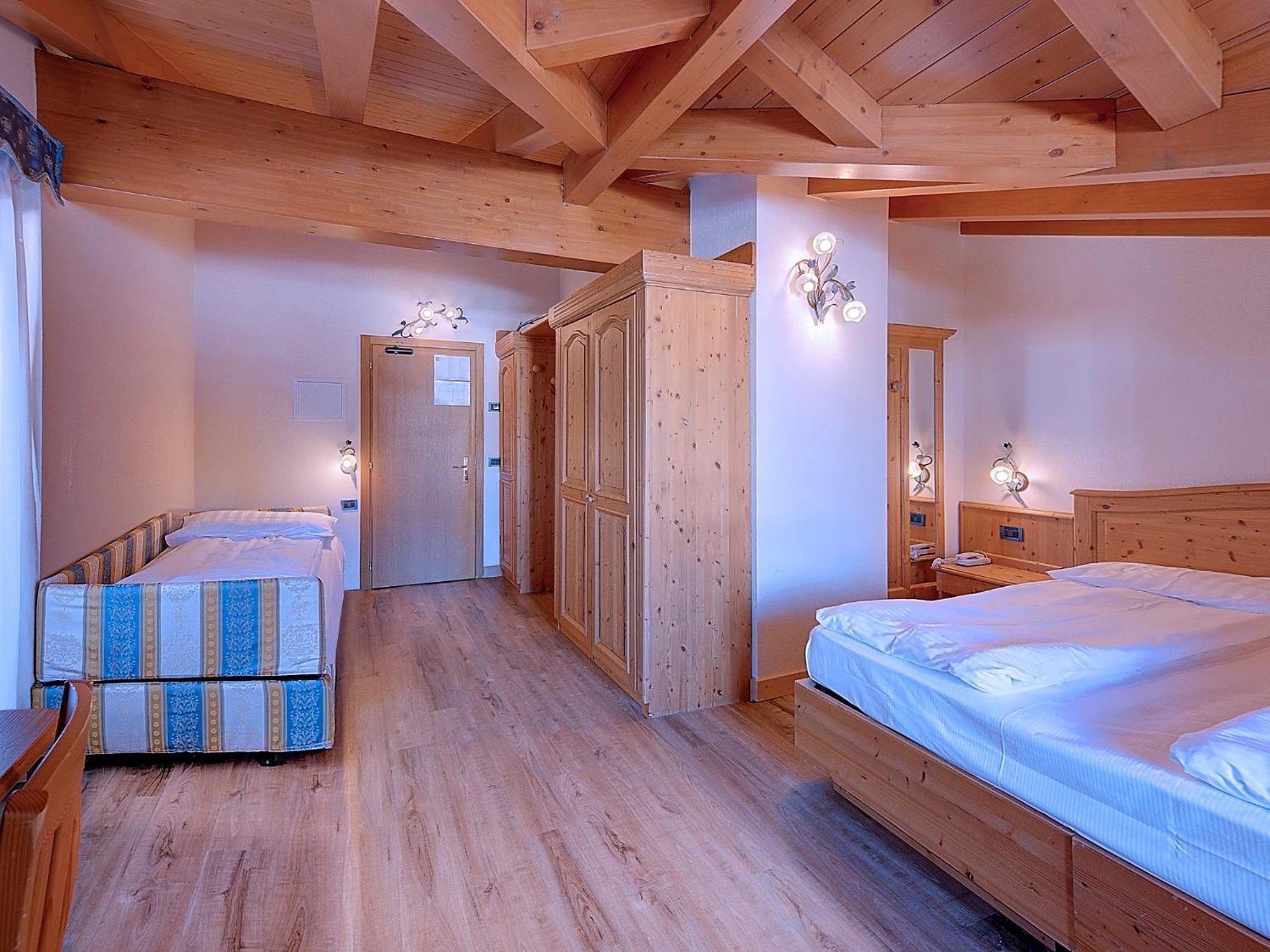 Hotel Madonna Delle Nevi โฟลการีดา ภายนอก รูปภาพ